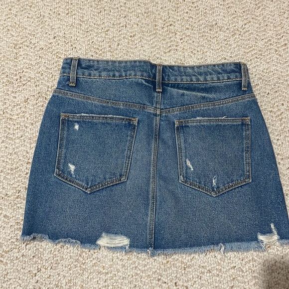 Zara denim mini skirt - Picture 2 of 2